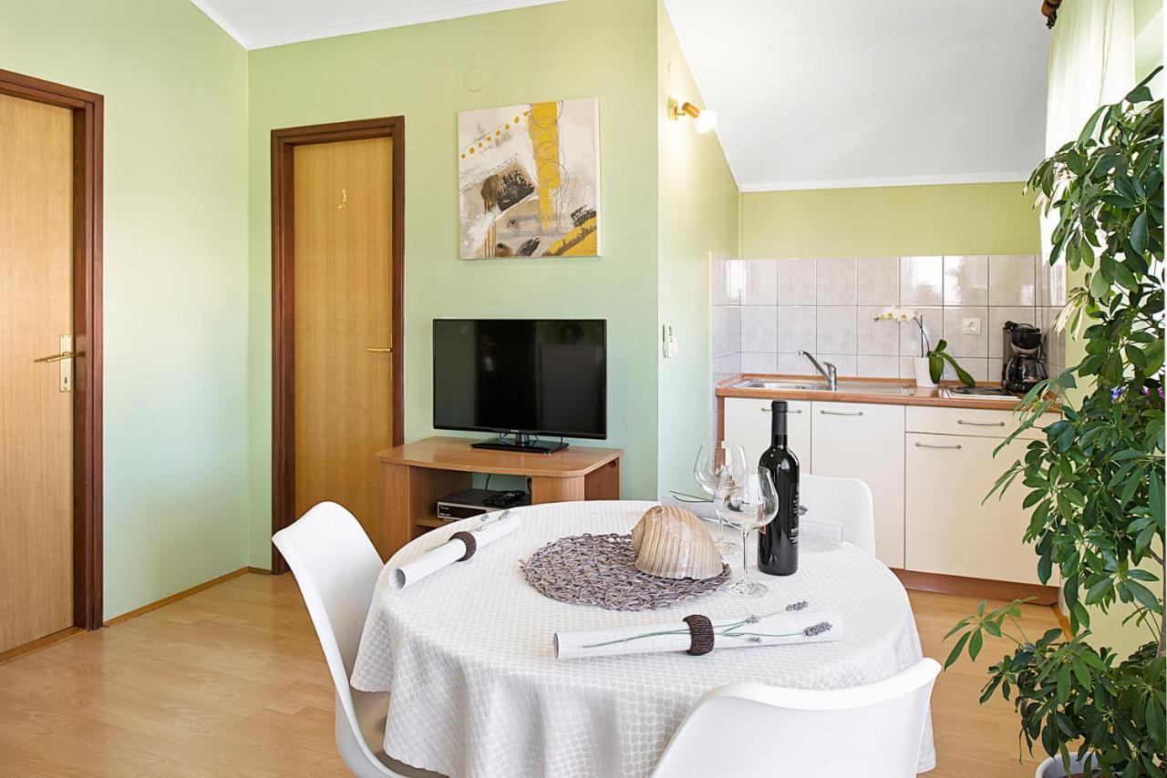 Jimy Apartments Sibenik Bagian luar foto