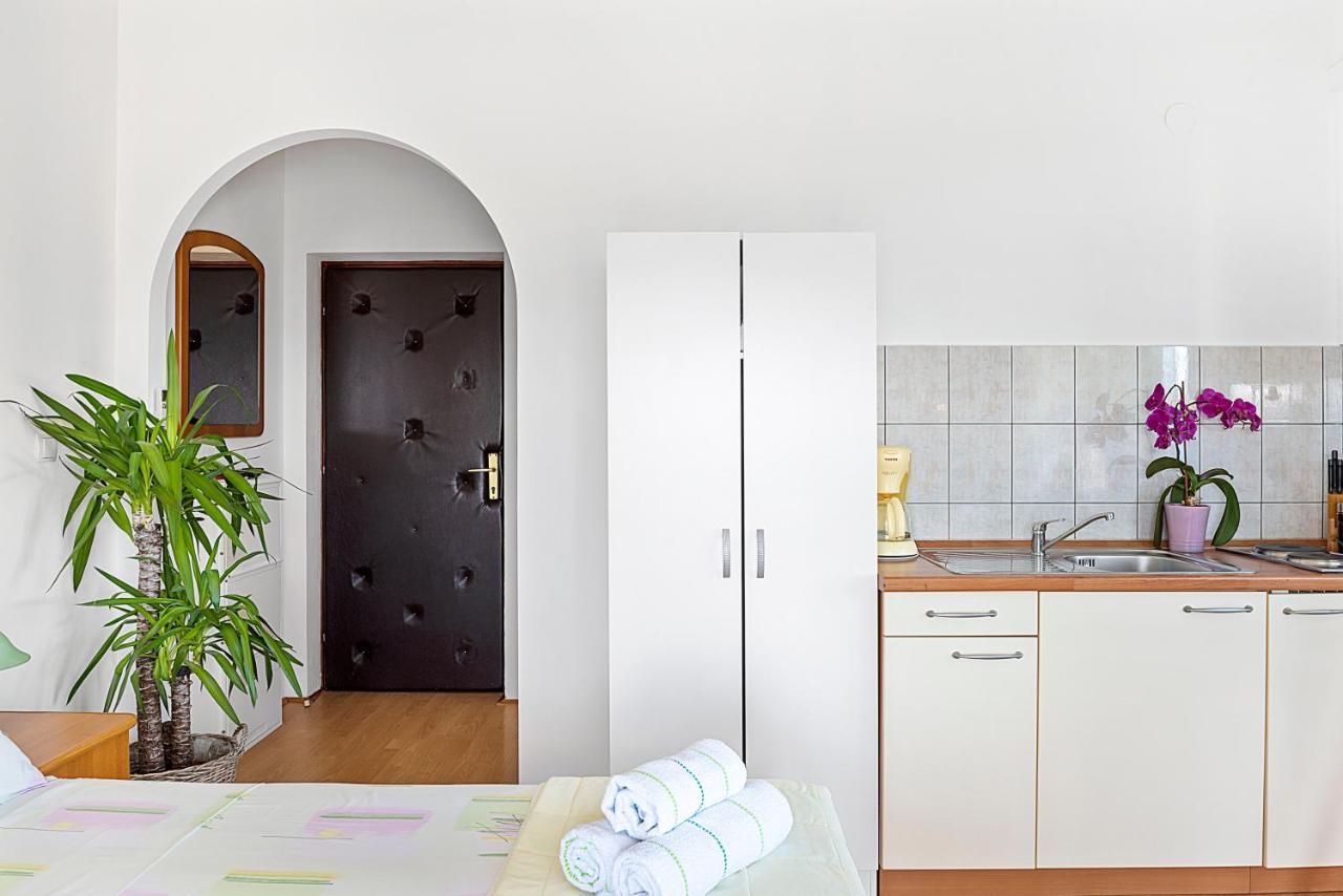 Jimy Apartments Sibenik Bagian luar foto
