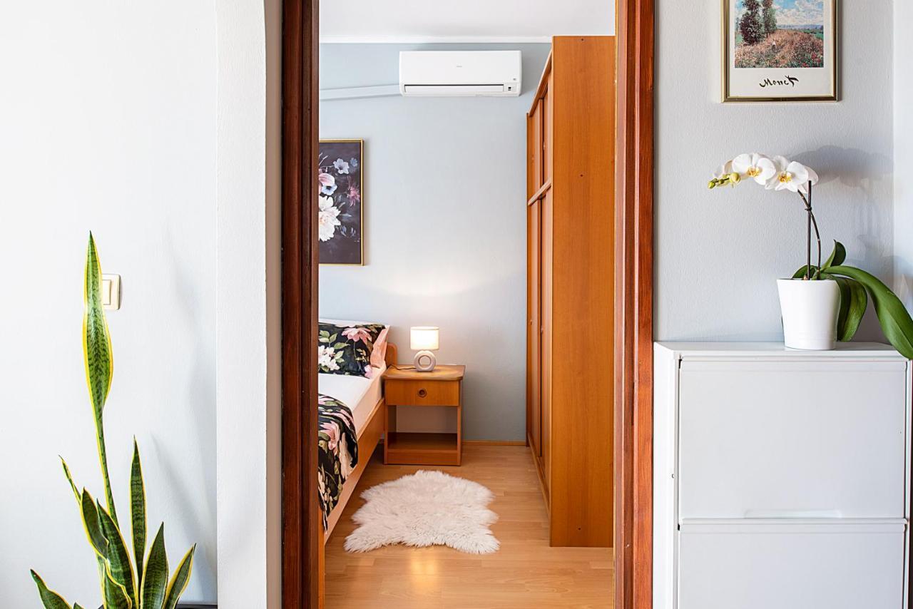 Jimy Apartments Sibenik Bagian luar foto